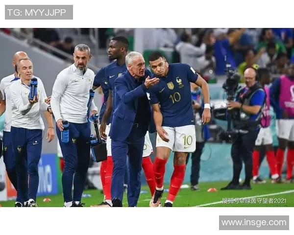 棋盘街足球队杰出球星盘点及其在足球历史上的传奇贡献